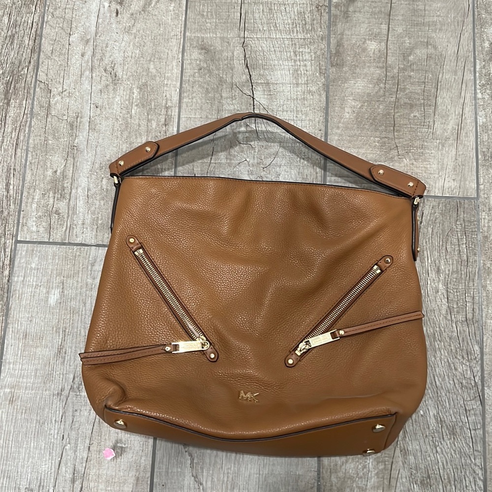 Michael Kors camel shoulder bag